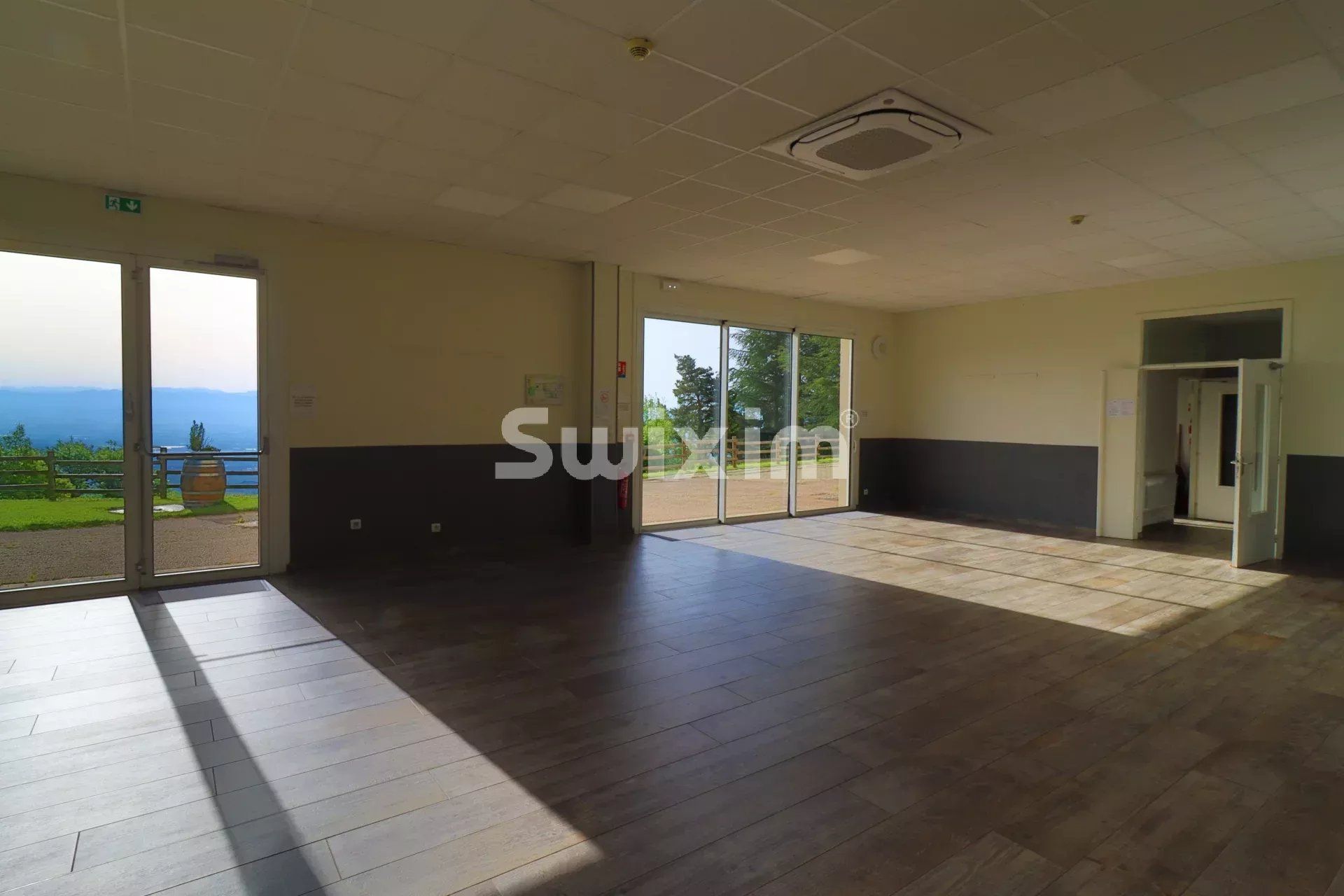 propriété 20 Pièces en vente sur Saint-Romain-de-Lerps (07130)