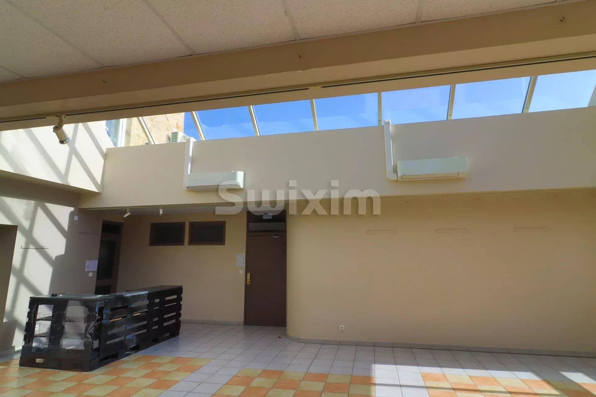 propriété 20 Pièces en vente sur Saint-Romain-de-Lerps (07130)