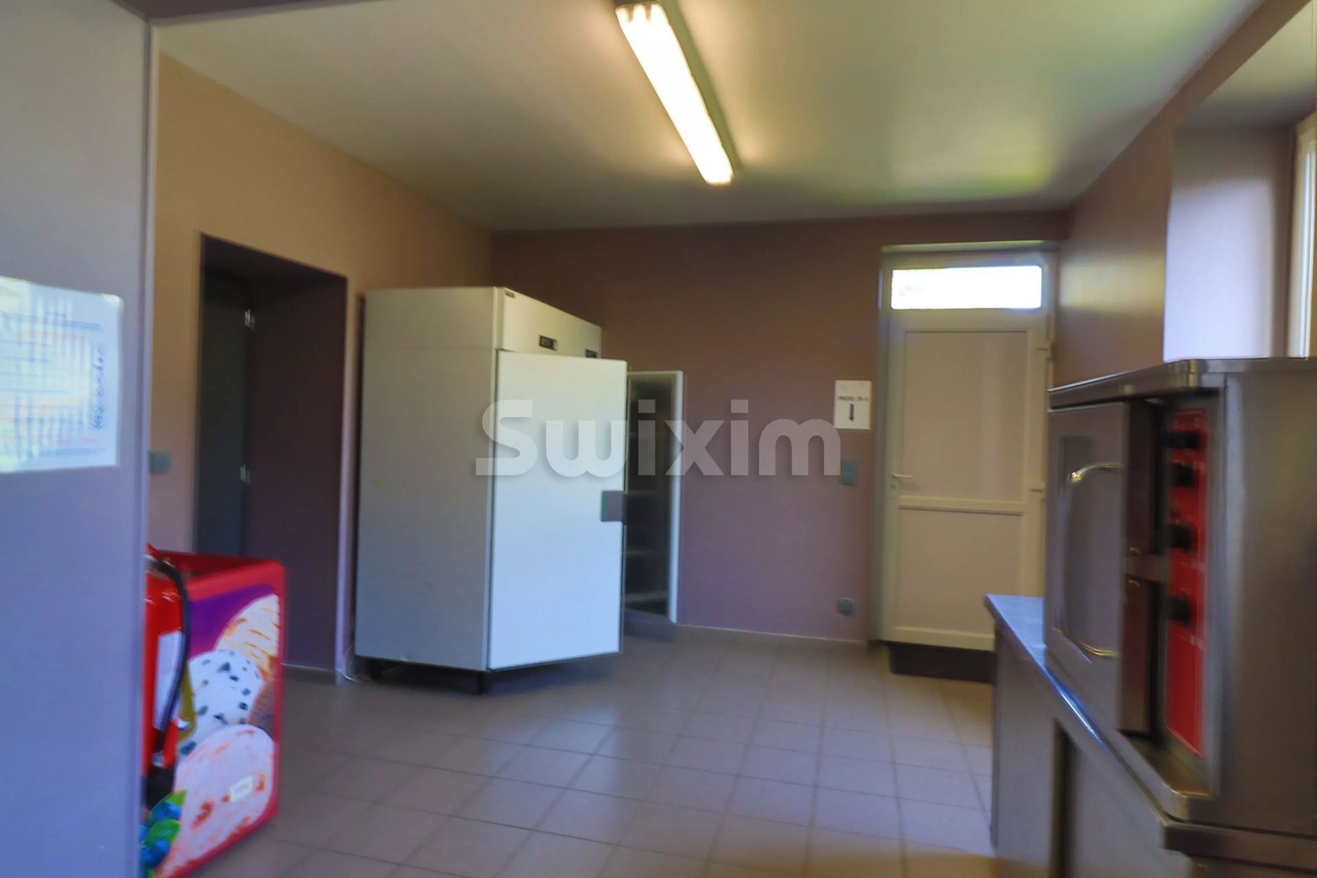 propriété 20 Pièces en vente sur Saint-Romain-de-Lerps (07130)