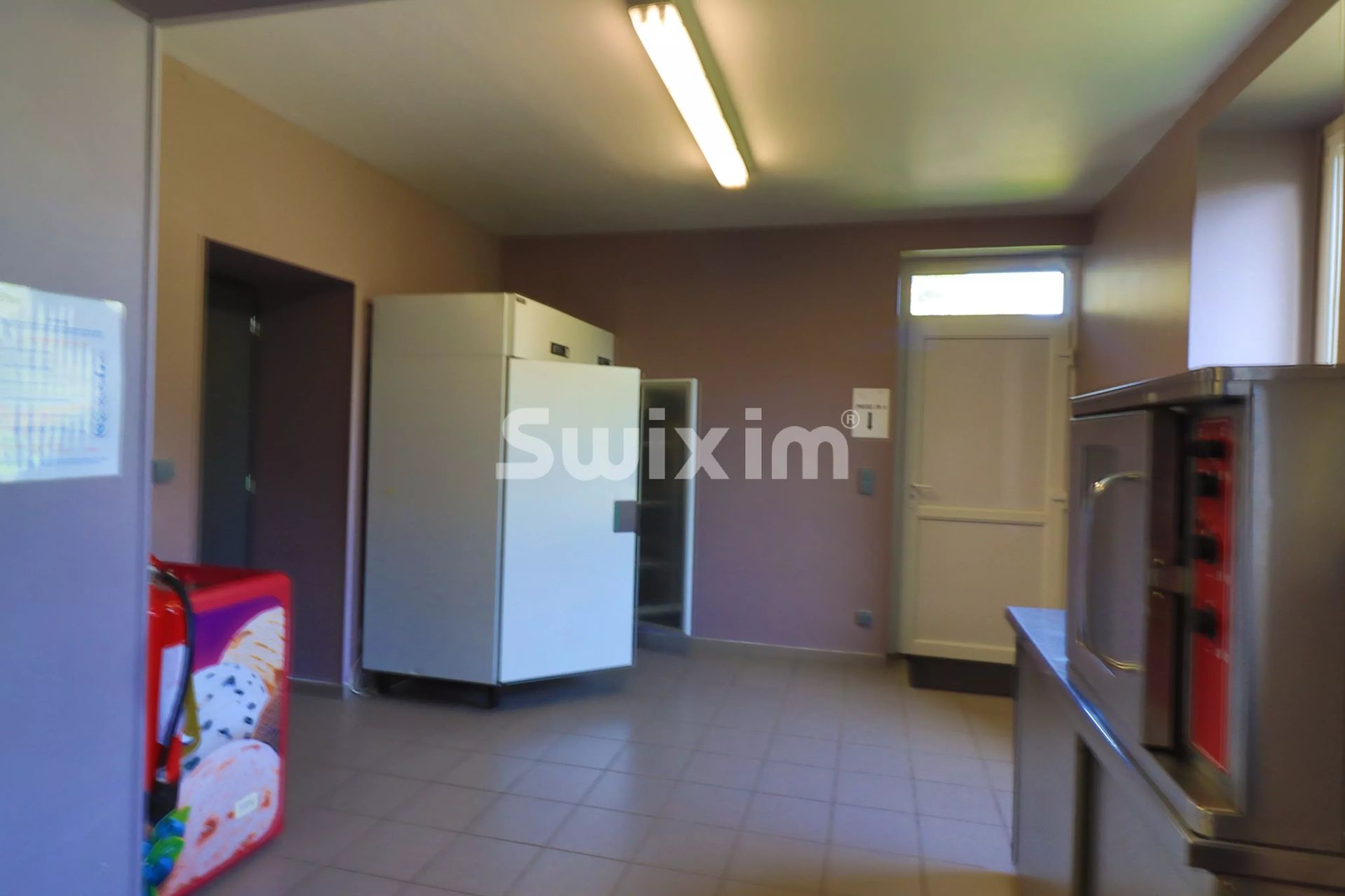 propriété 20 Pièces en vente sur Saint-Romain-de-Lerps (07130)