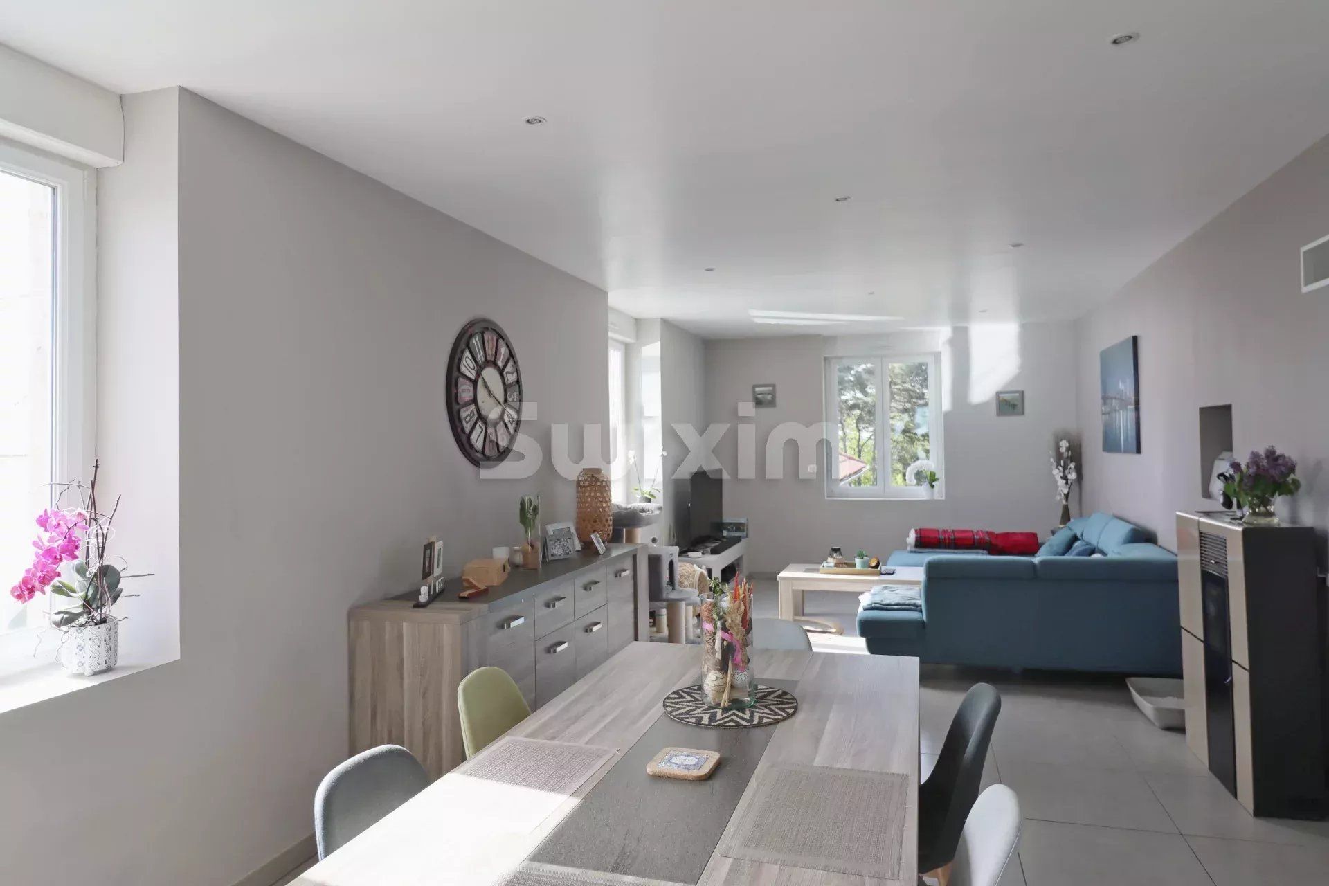 propriété 20 Pièces en vente sur Saint-Romain-de-Lerps (07130)