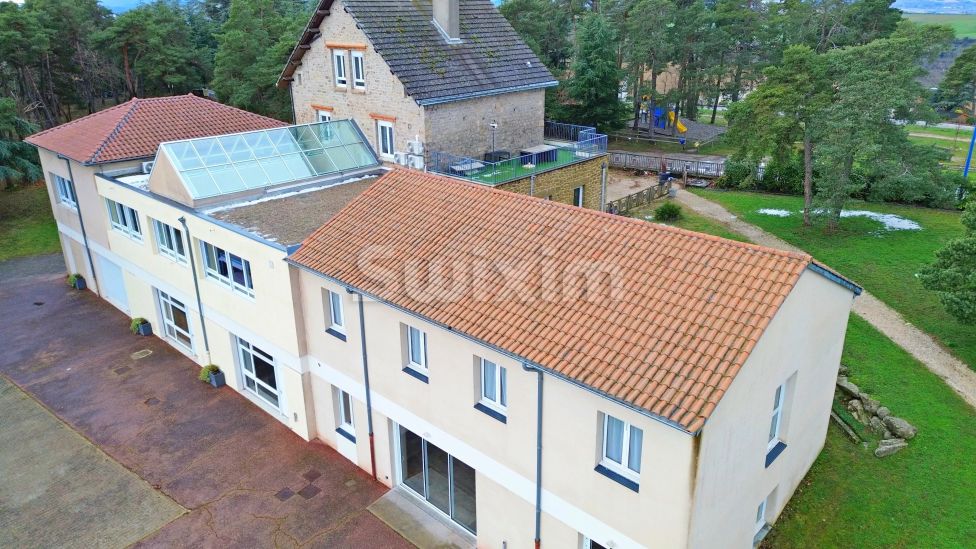 Vente Propriété Saint-Romain-de-Lerps 20&nbsp;Pièces 829&nbsp;m²