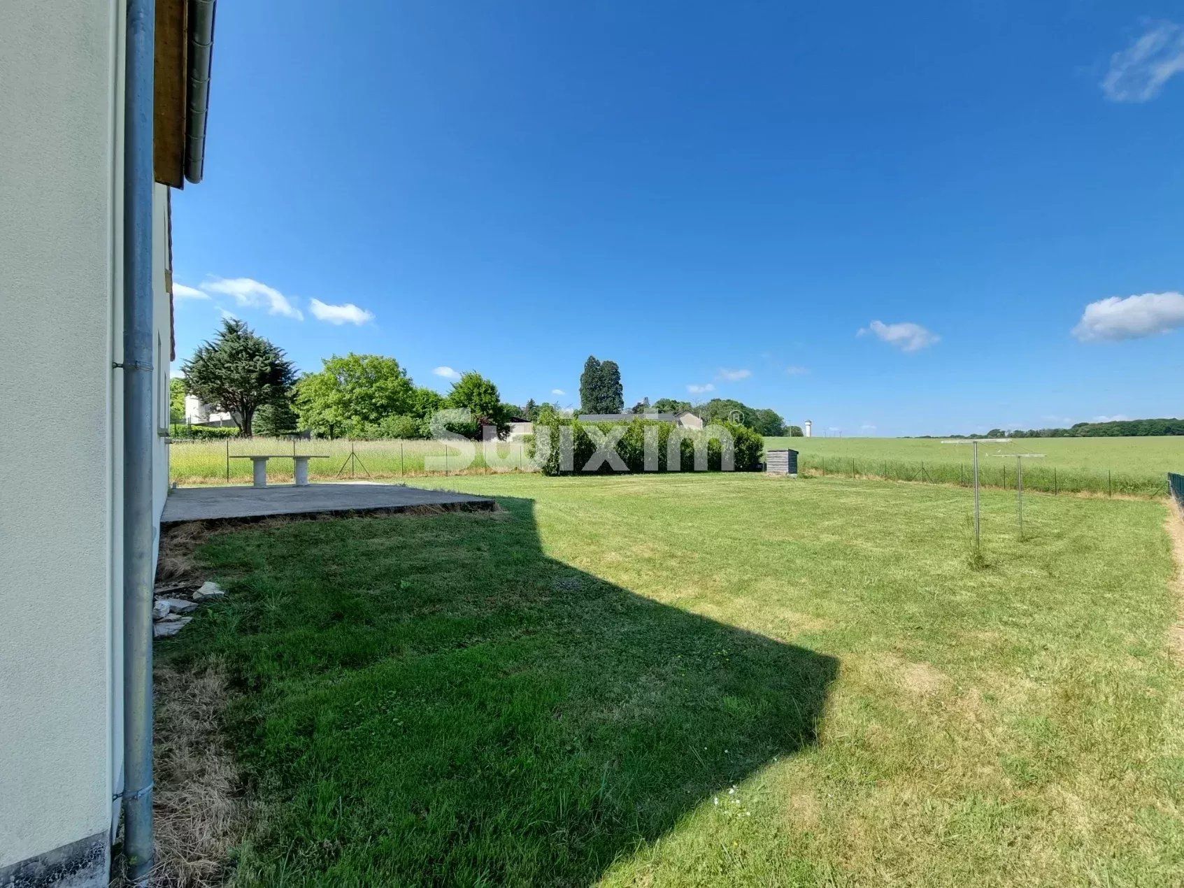 detached house 6 Rooms for sale on Festigny (89480)