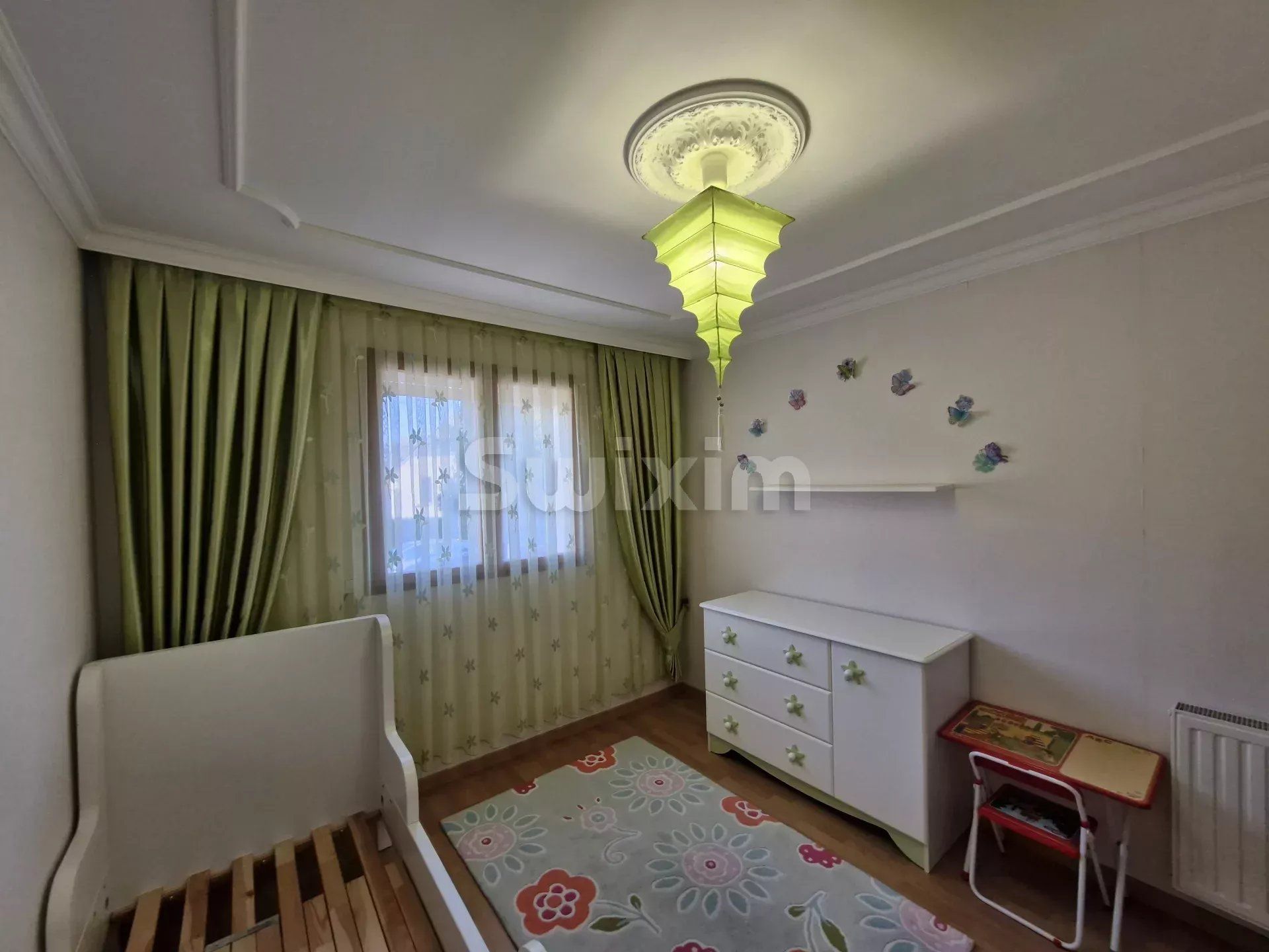 apartment 8 Rooms for sale on Vimines (73160)