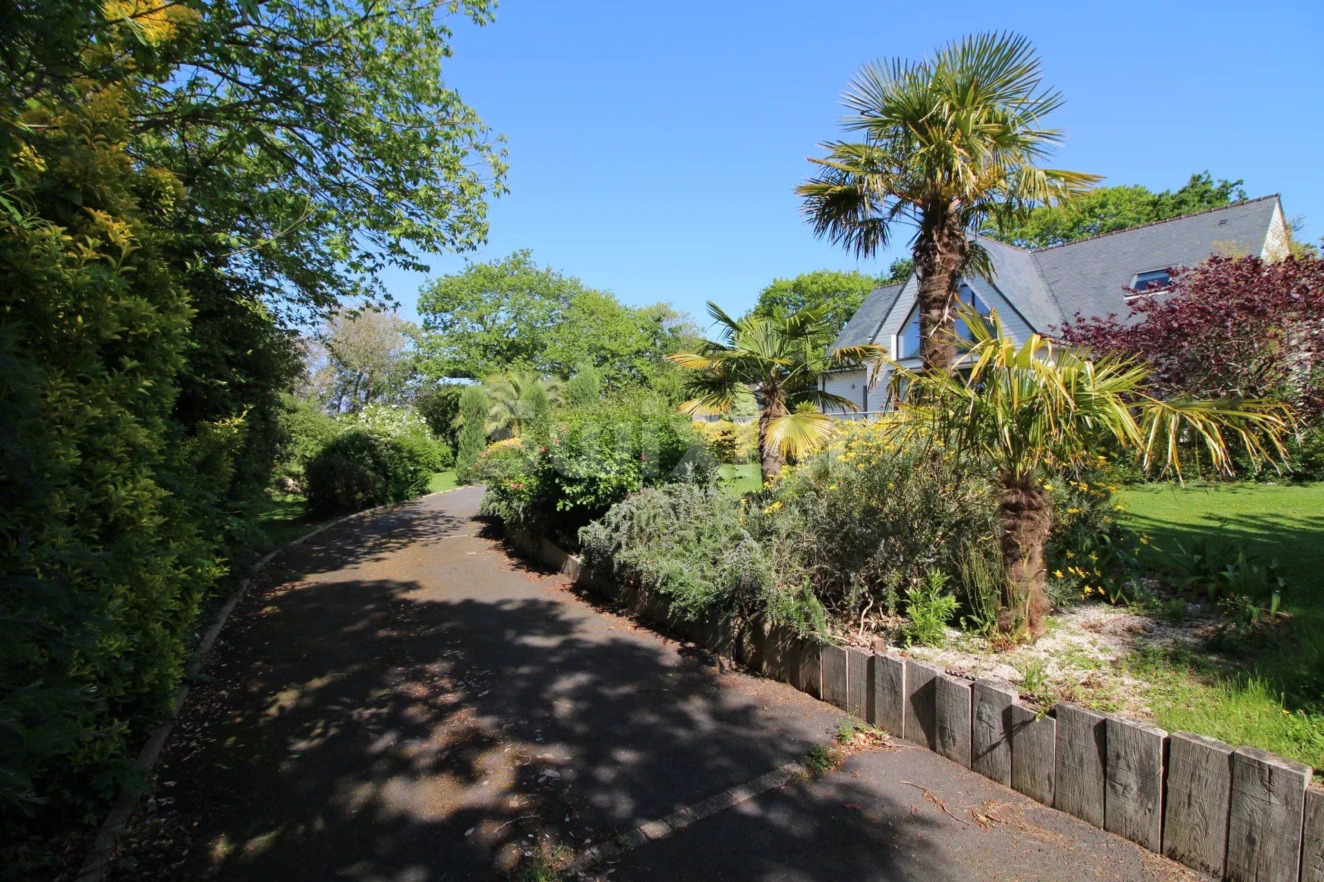 casa 7 Camere in vendita su Perros-Guirec (22700)