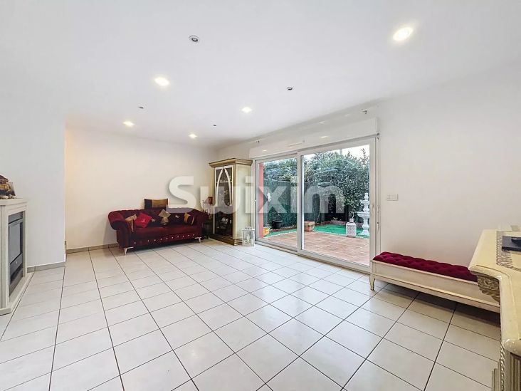 Sale House Ornex 5 Rooms 98 m²