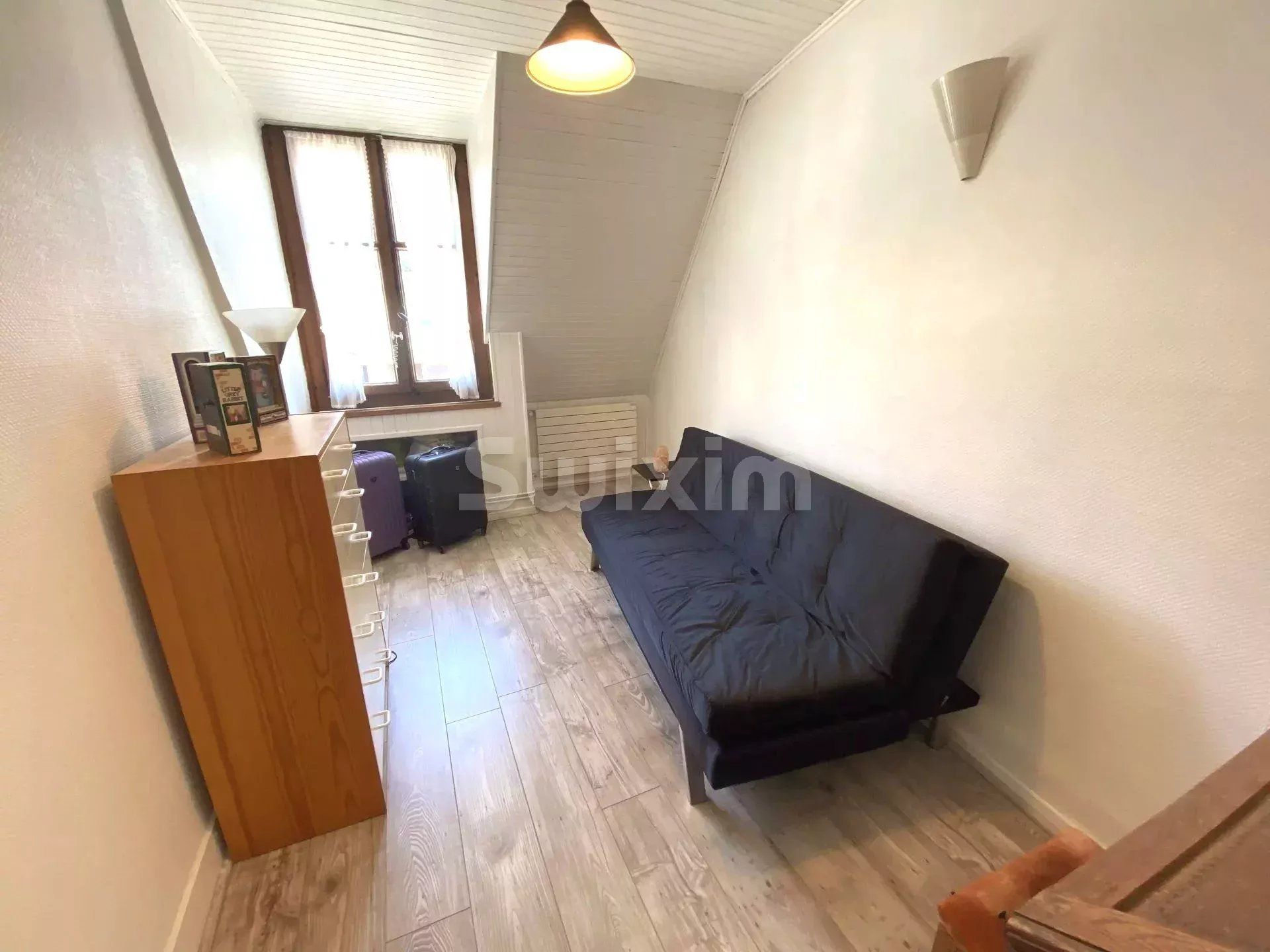 apartment 5 Rooms for sale on Évian-les-Bains (74500)