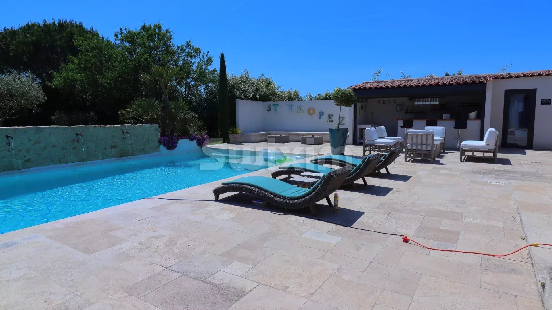 villa 8 Pièces en vente sur Lourmarin (84160)