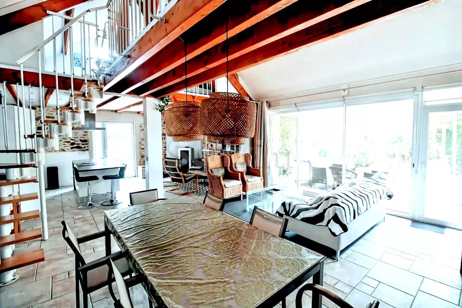 villa 12 Rooms for sale on Pornichet (44380)