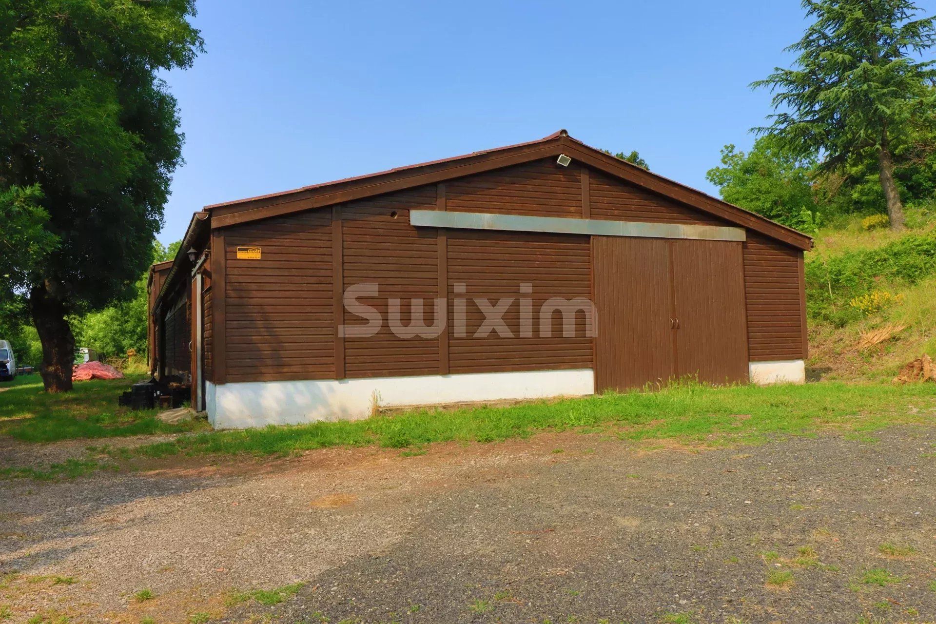 fattoria 10 Camere in vendita su Saint-Gineys-en-Coiron (07580)