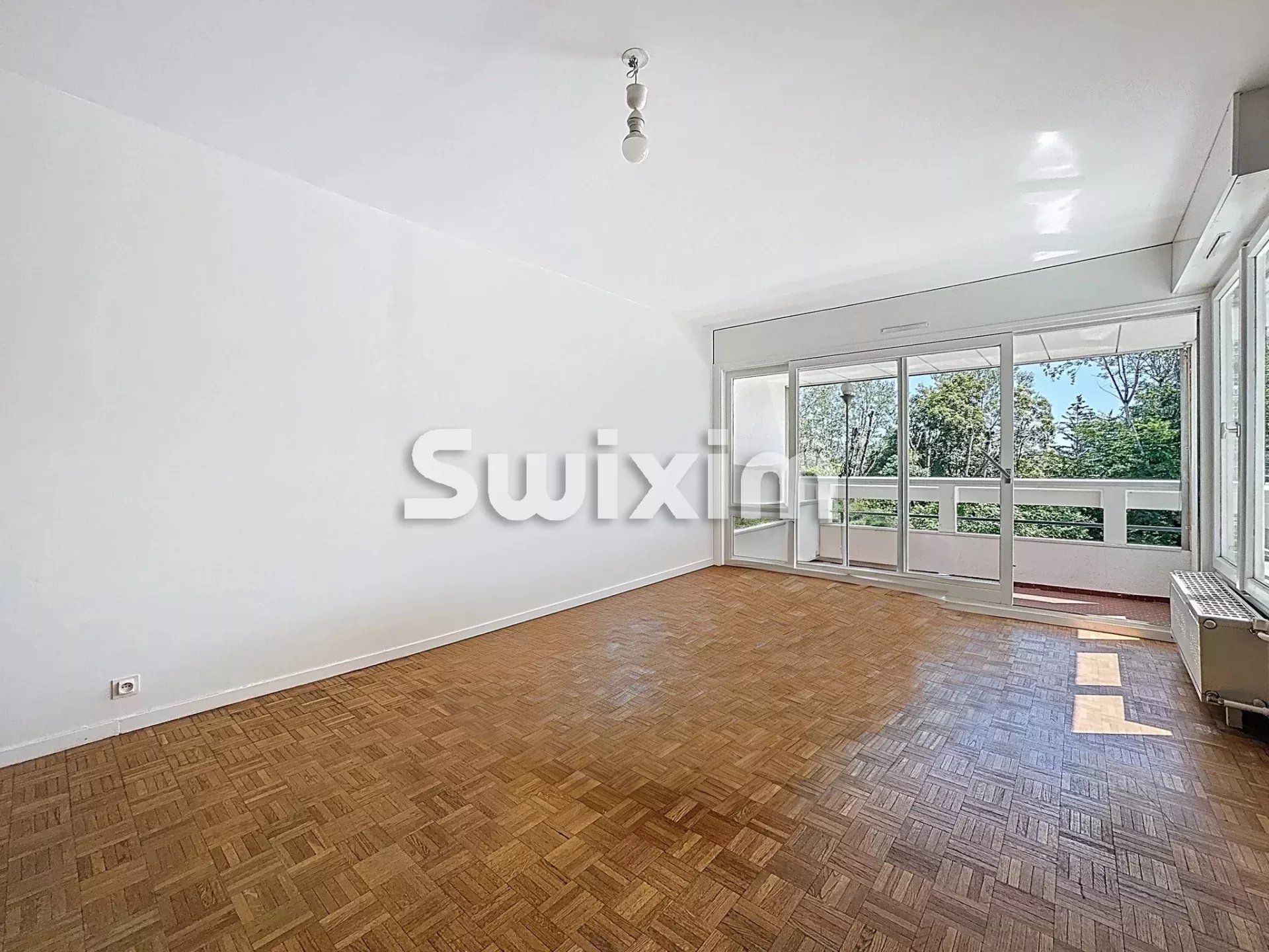 apartamento 1 sala en venta en Saint-Genis-Pouilly (01630)