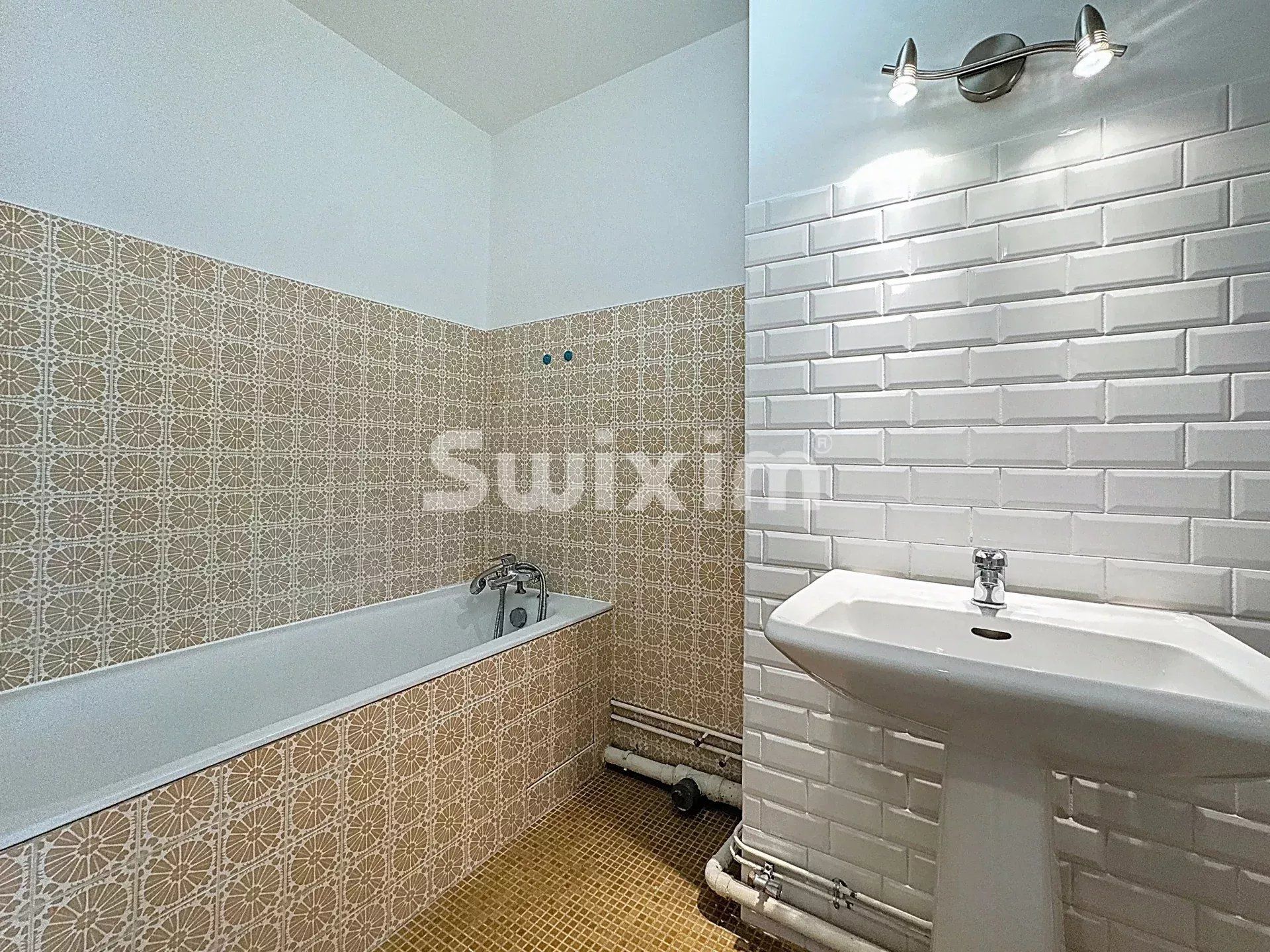 apartamento 1 sala para venda sobre Saint-Genis-Pouilly (01630)