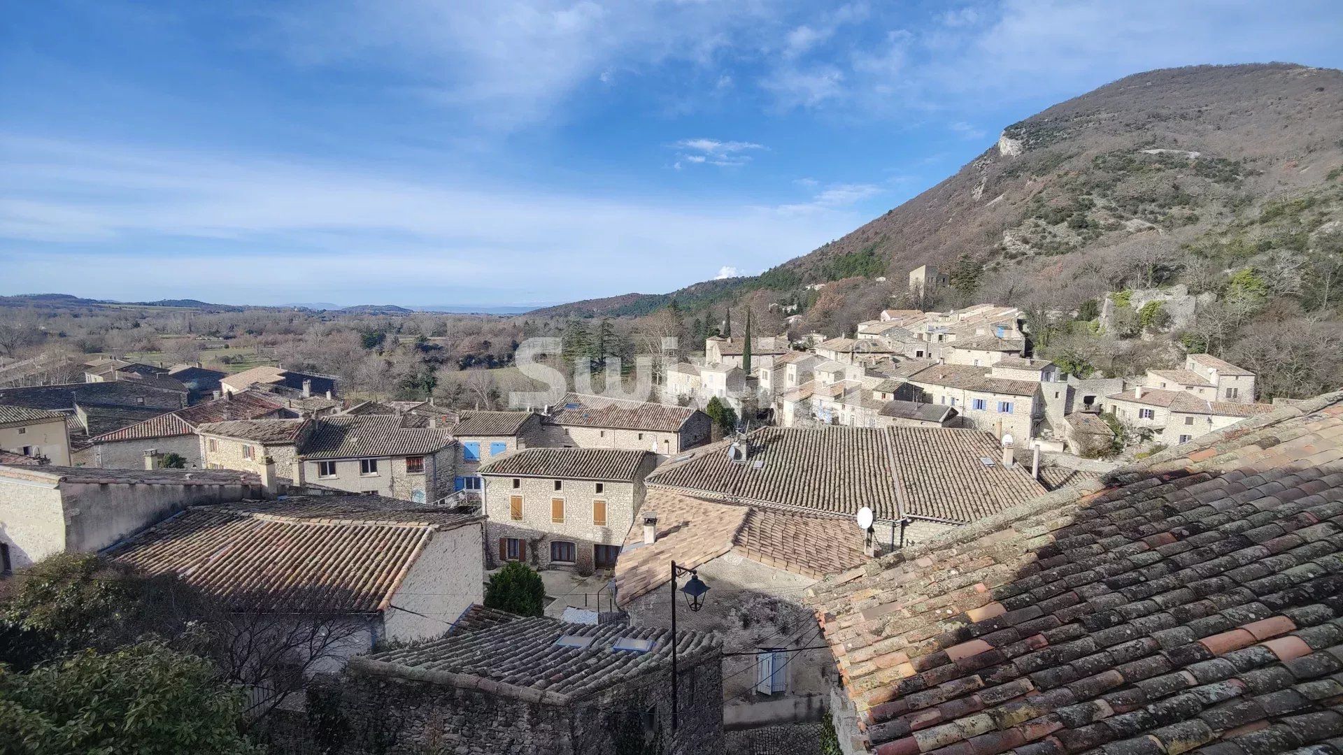 casa 6 Camere in vendita su Pont-de-Barret (26160)