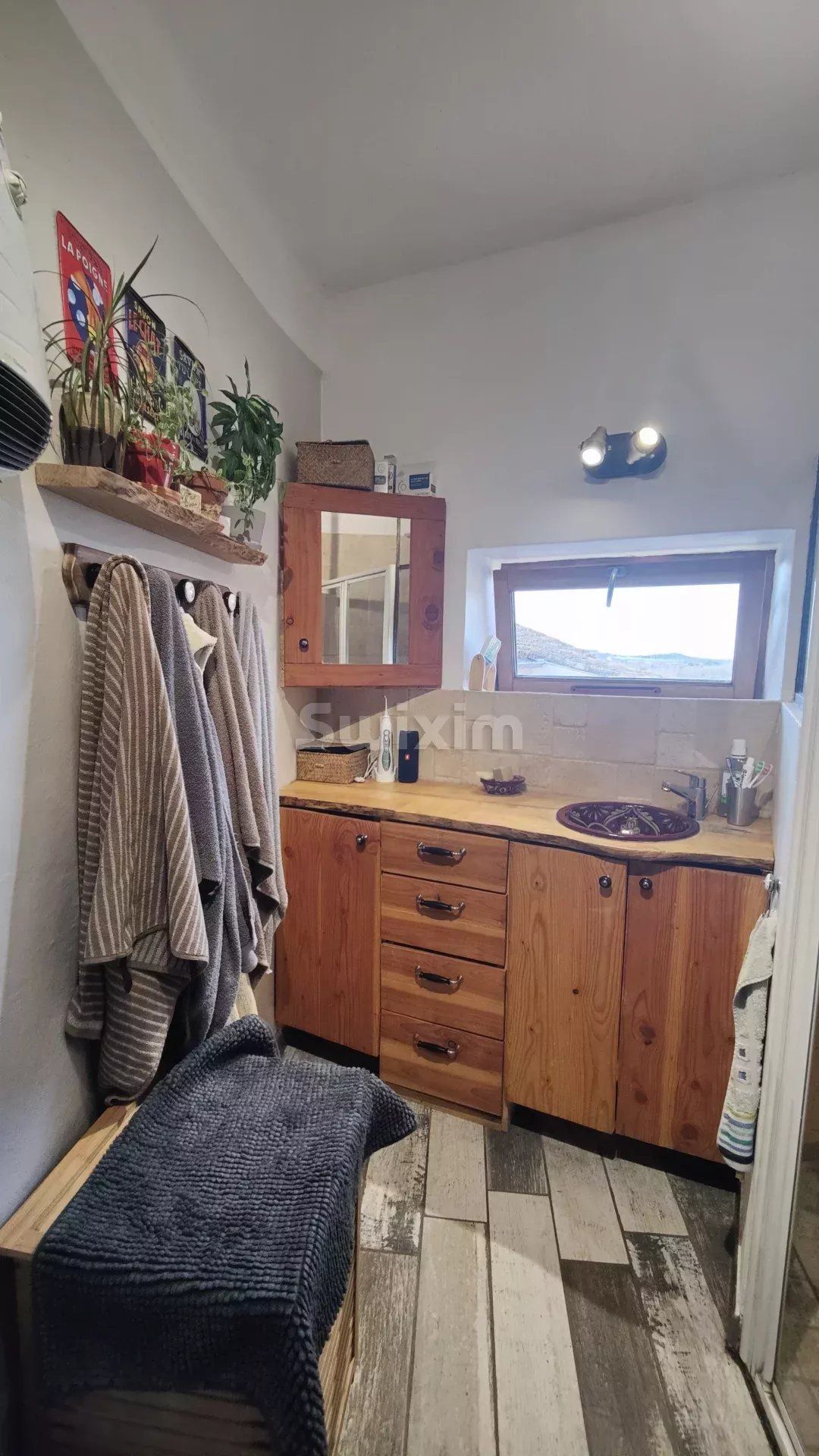 house 6 Rooms for sale on Pont-de-Barret (26160)