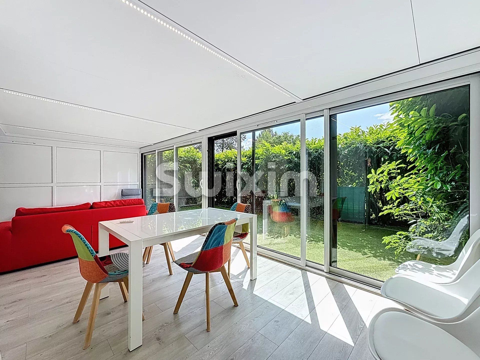 apartment 3 Rooms for sale on Ferney-Voltaire (01210)