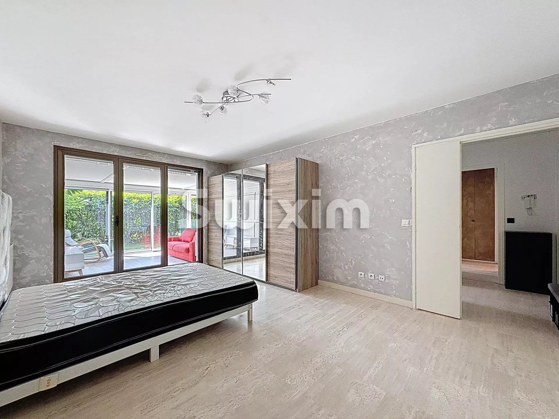 apartment 3 Rooms for sale on Ferney-Voltaire (01210)