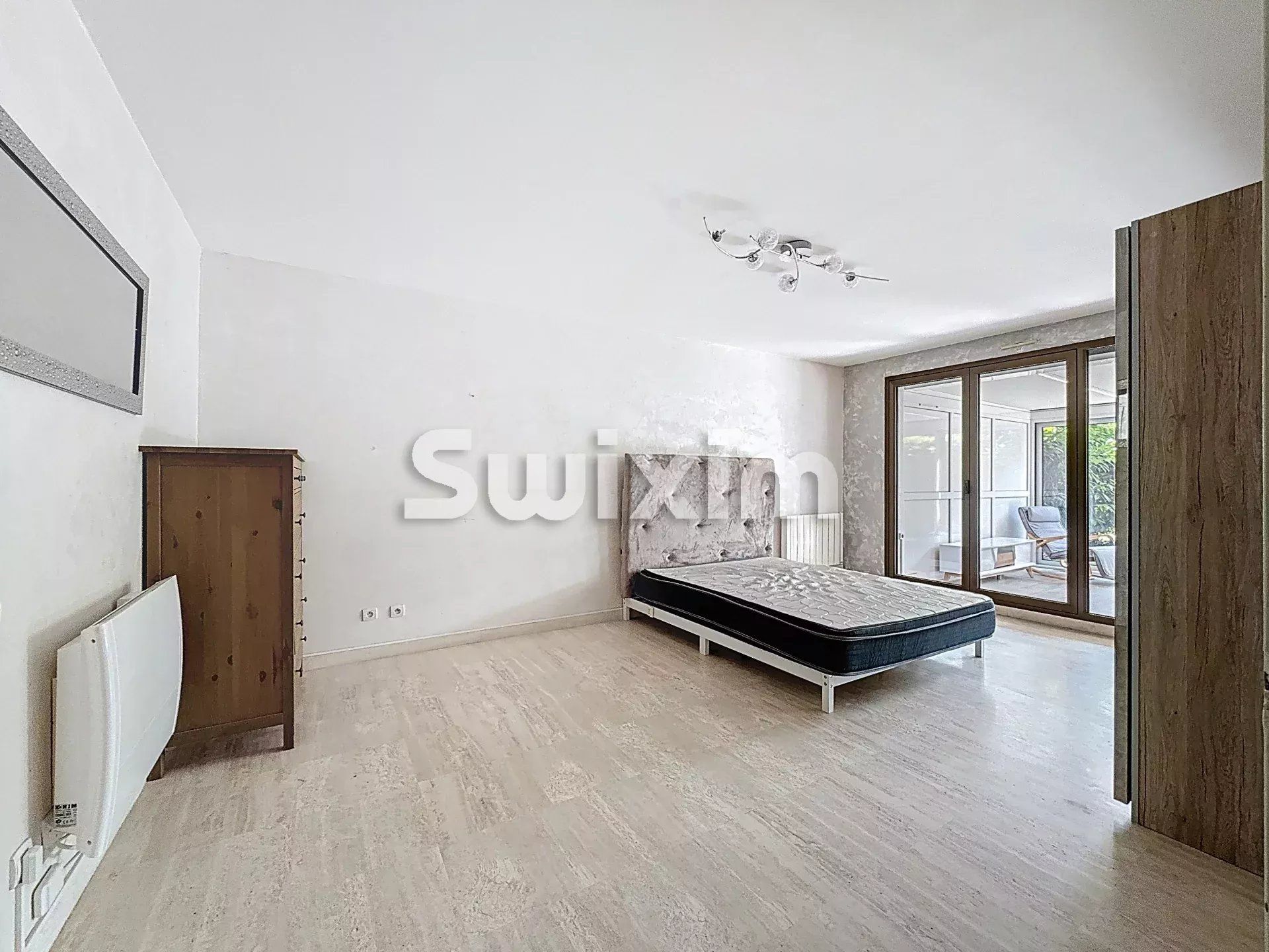 apartment 3 Rooms for sale on Ferney-Voltaire (01210)