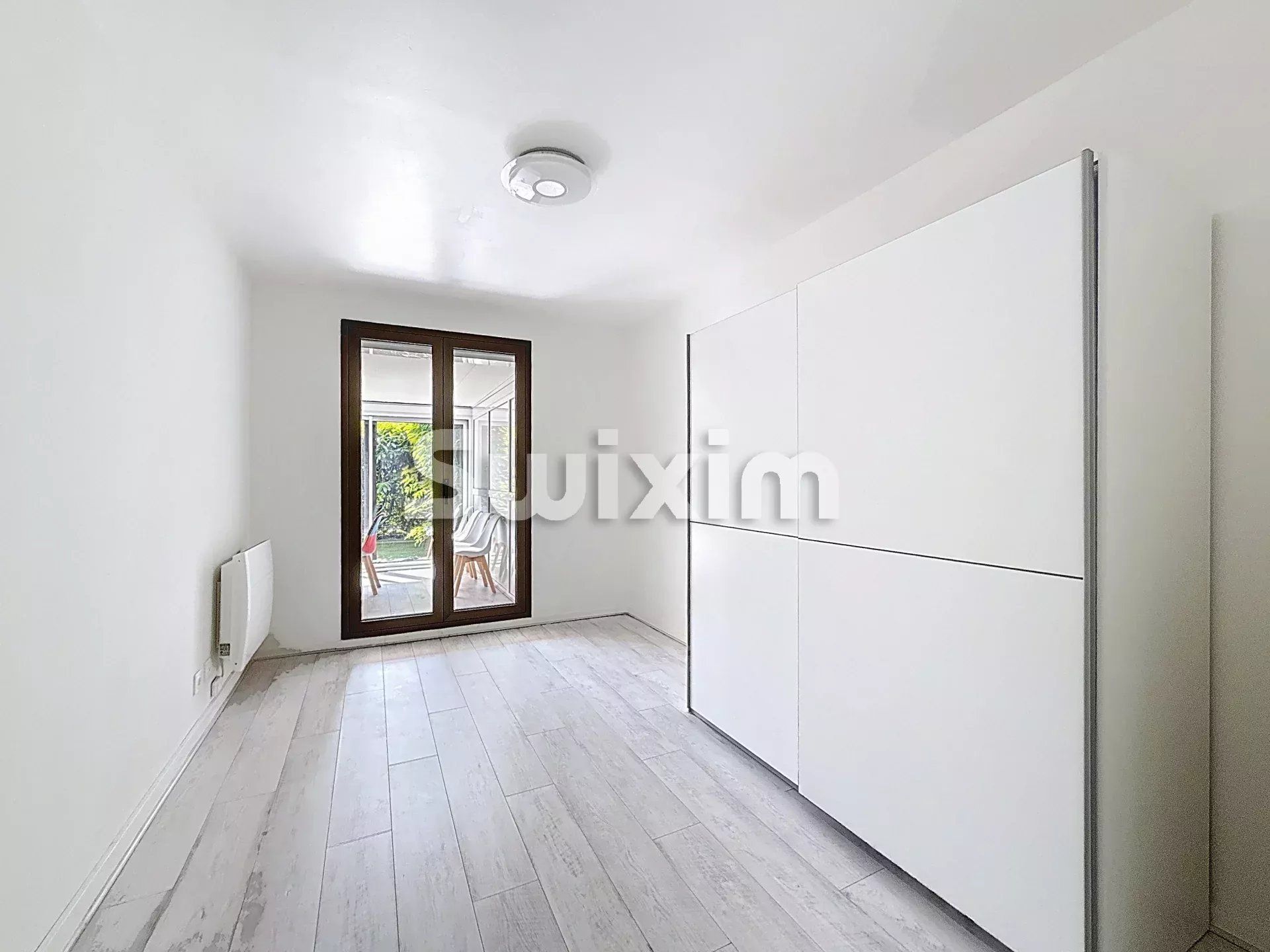 apartment 3 Rooms for sale on Ferney-Voltaire (01210)