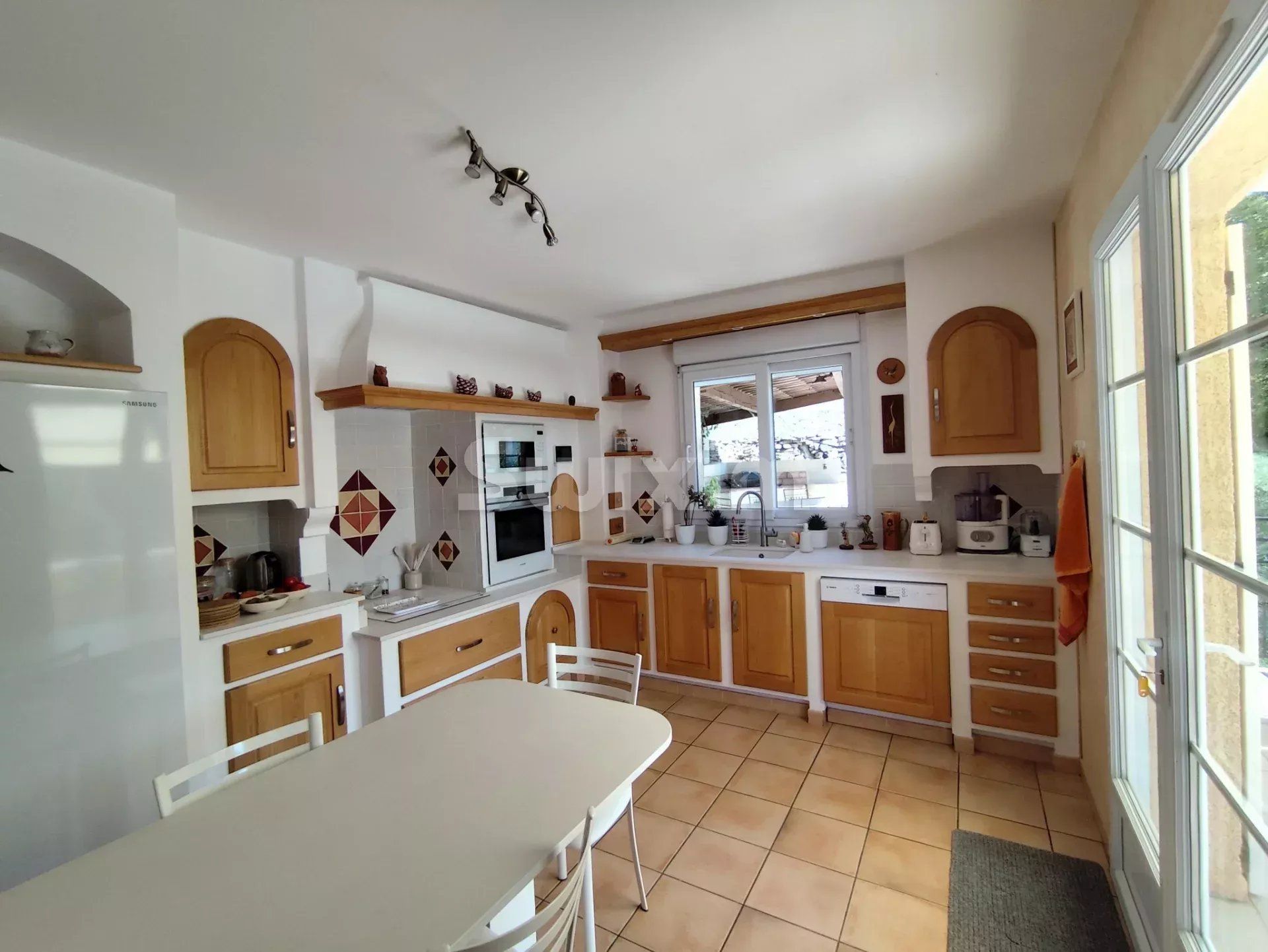 villa 6 Camere in vendita su Saint-Jean-de-Maruéjols-et-Avéjan (30430)