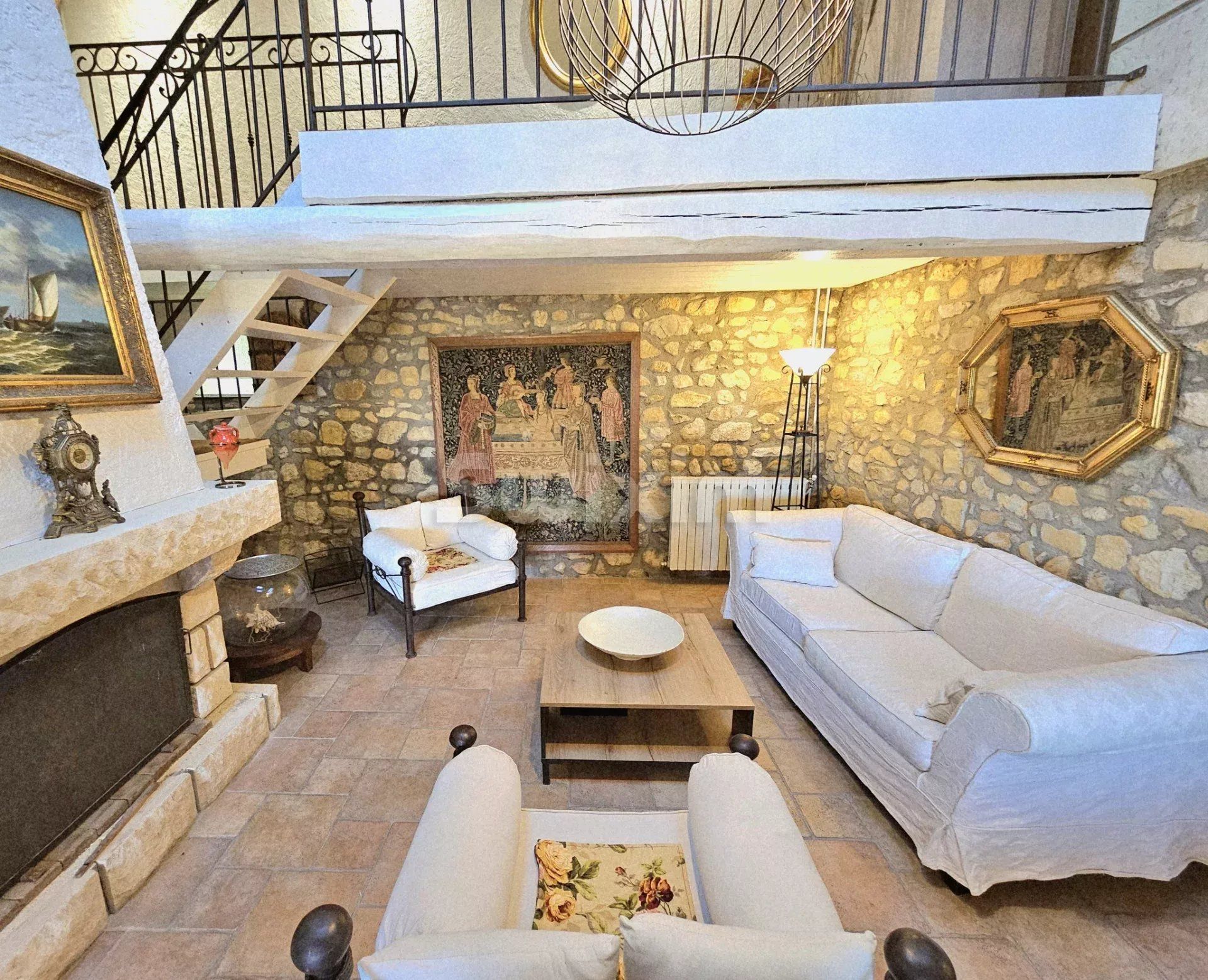 mas 8 Pièces en vente sur Vézénobres (30360)