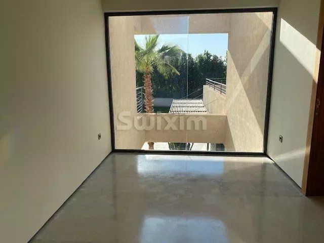villa 12 Camere in vendita su Marrakech (40000)