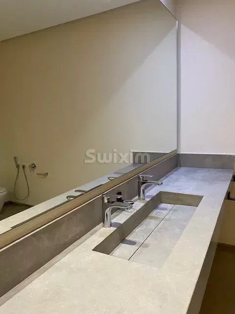 villa 12 Camere in vendita su Marrakech (40000)