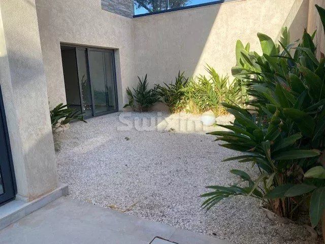 villa 12 Camere in vendita su Marrakech (40000)