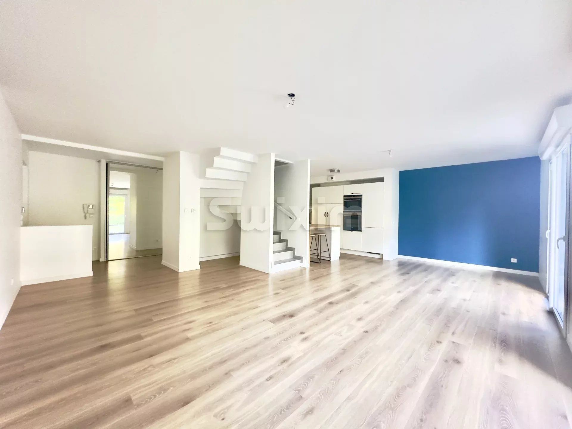 appartamento 5 Camere in vendita su Bossey (74160)