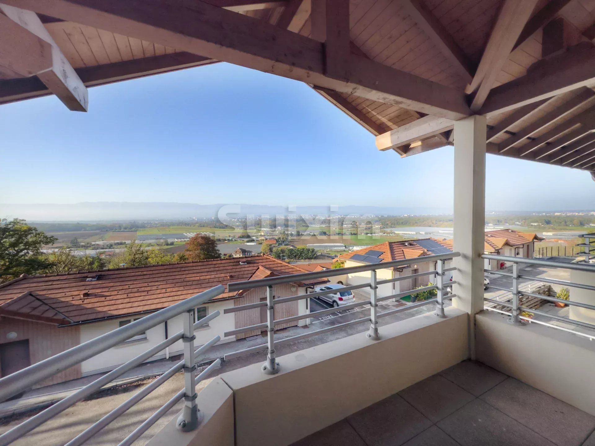 appartamento 5 Camere in vendita su Bossey (74160)