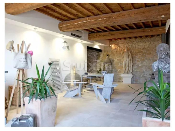 townhouse 3 Rooms for sale on Arles (13200) Sale Townhouse Arles 3 Rooms 166.5 m²