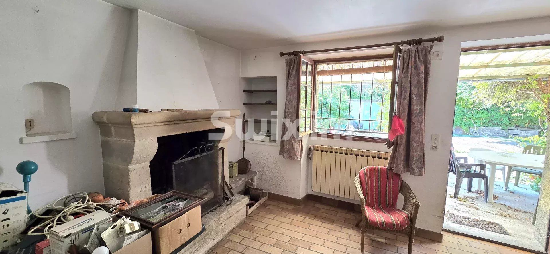 fattoria 9 Camere in vendita su Taulignan (26770)