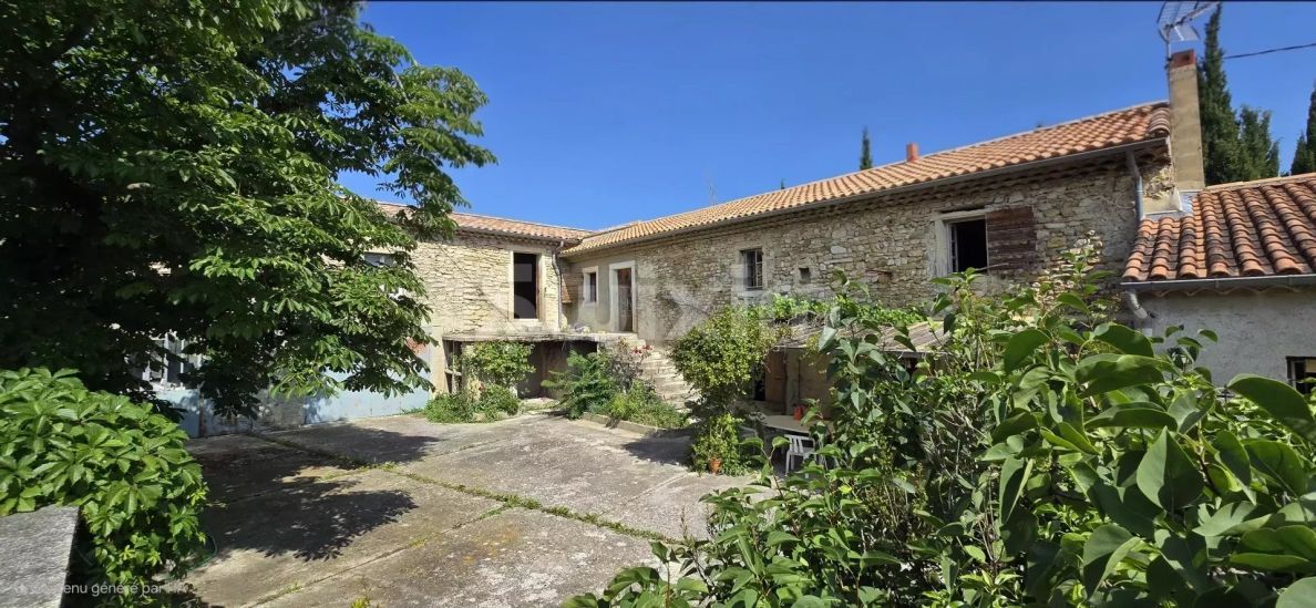 Vente Ferme Taulignan 9 Pièces 135 m²
