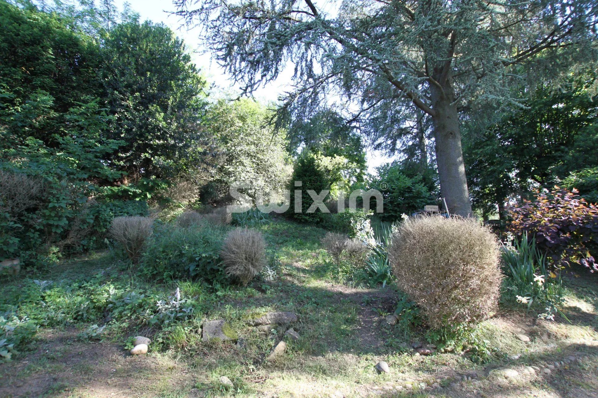 propriété 9 Pièces en vente sur Écully (69130)