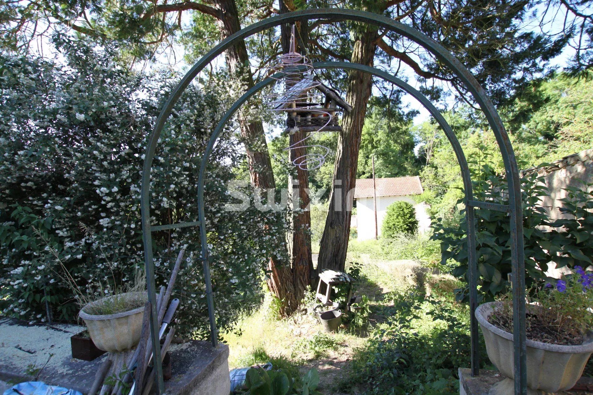 propriété 9 Pièces en vente sur Écully (69130)