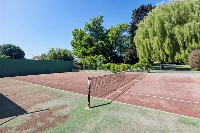 propiedad 12 Salas en venta en Beaune (21200)