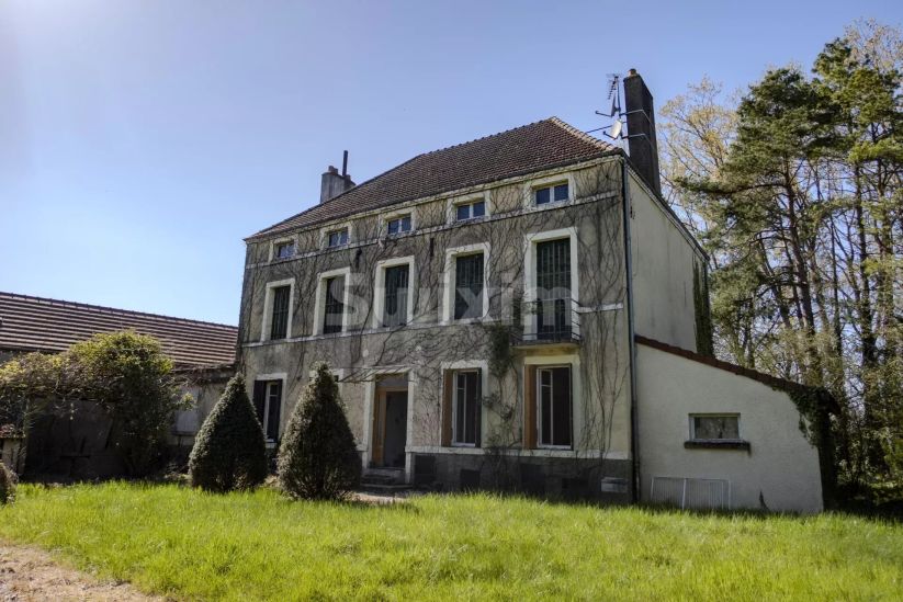 Vente Manoir Les Maillys 6 Pièces 212 m²