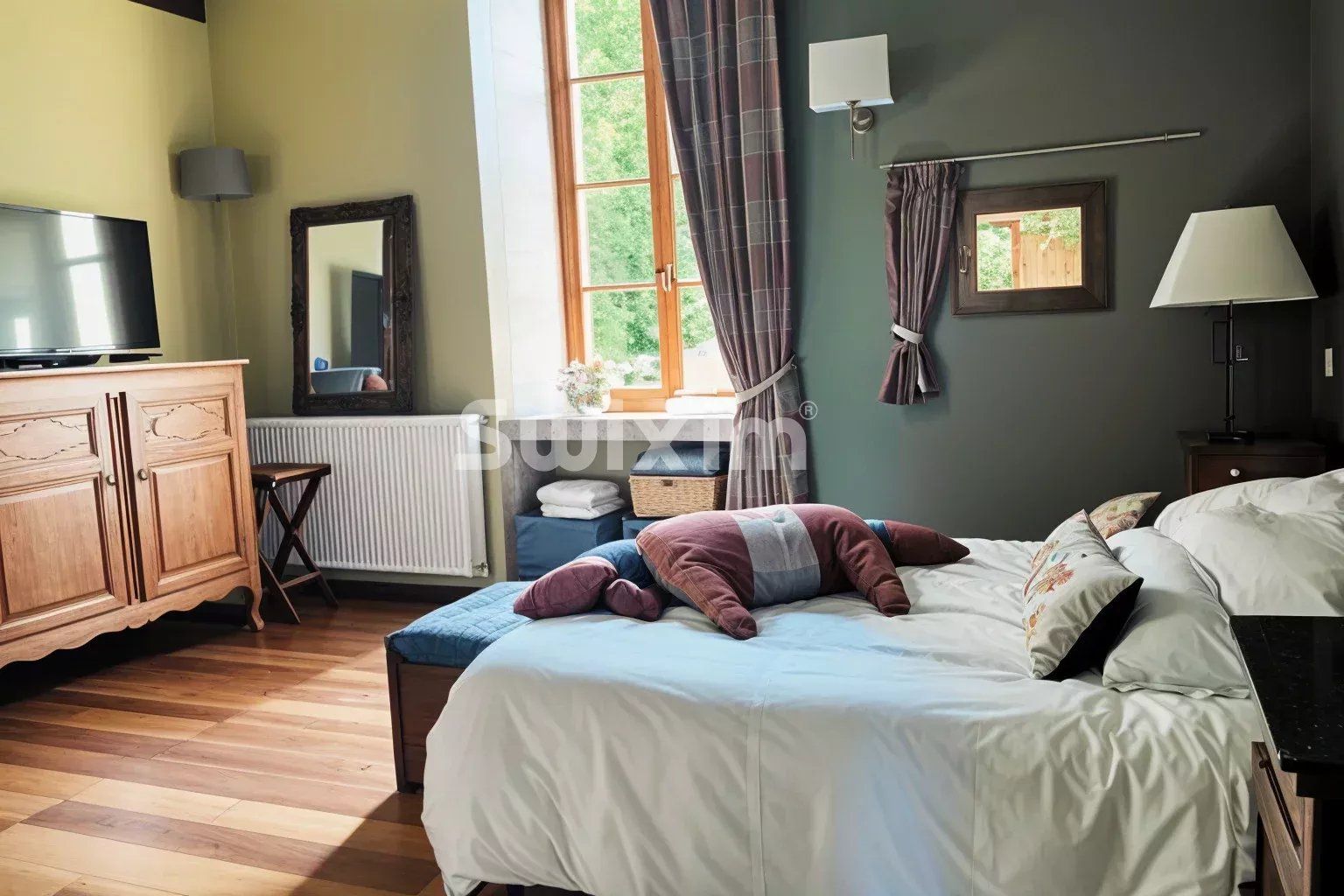 property 15 Rooms for sale on Dijon (21000)