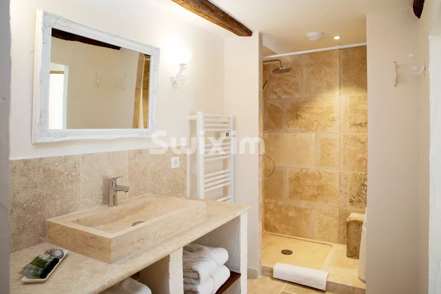 property 15 Rooms for sale on Dijon (21000)