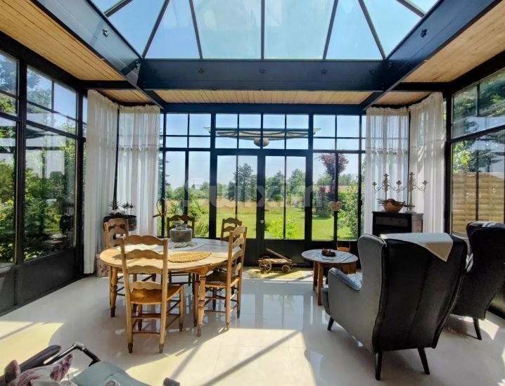 Vente Propriété Dijon 15 Pièces 556 m²