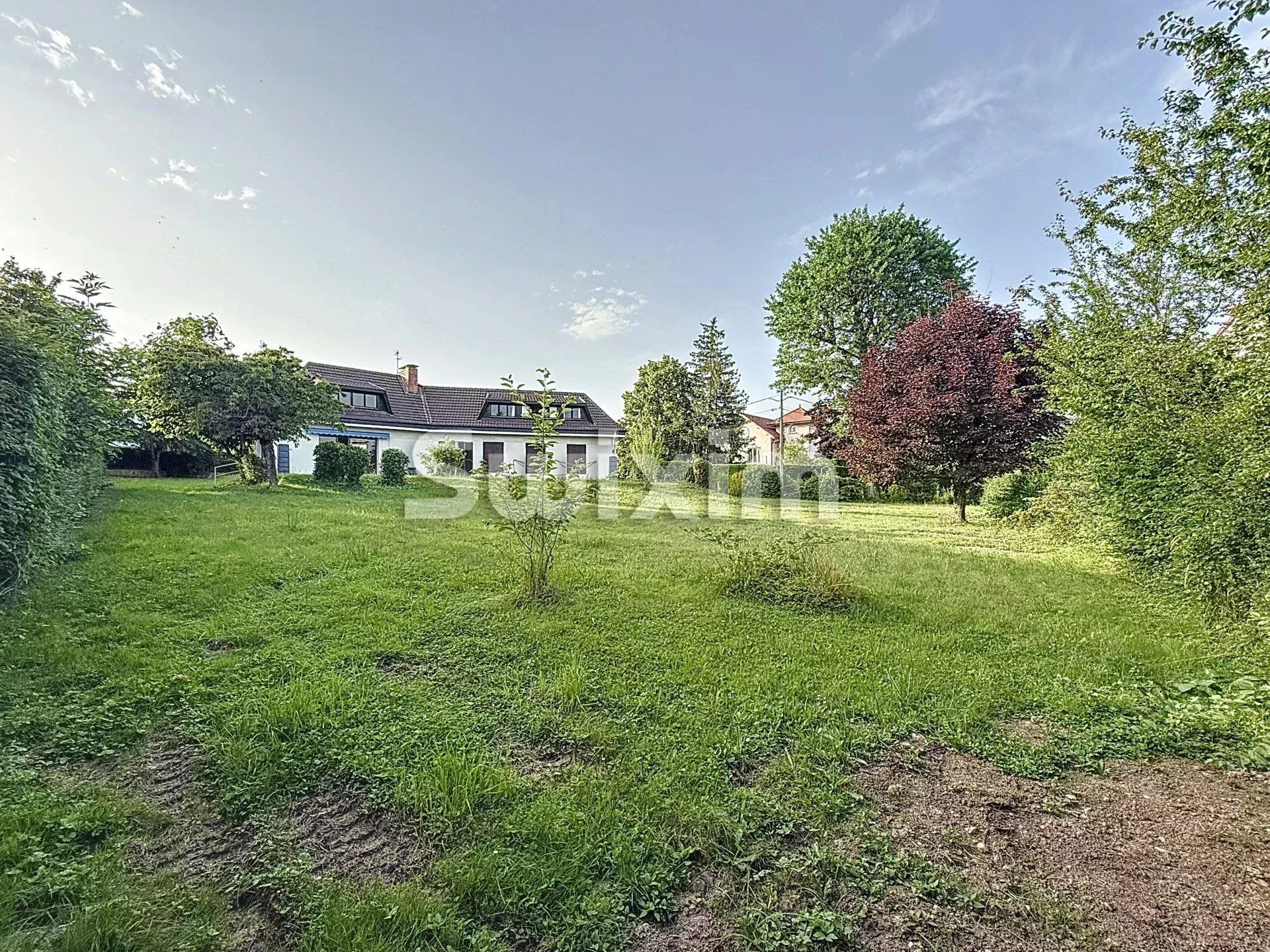 terreno edificável 1 sala para venda sobre Prévessin-Moëns (01280)