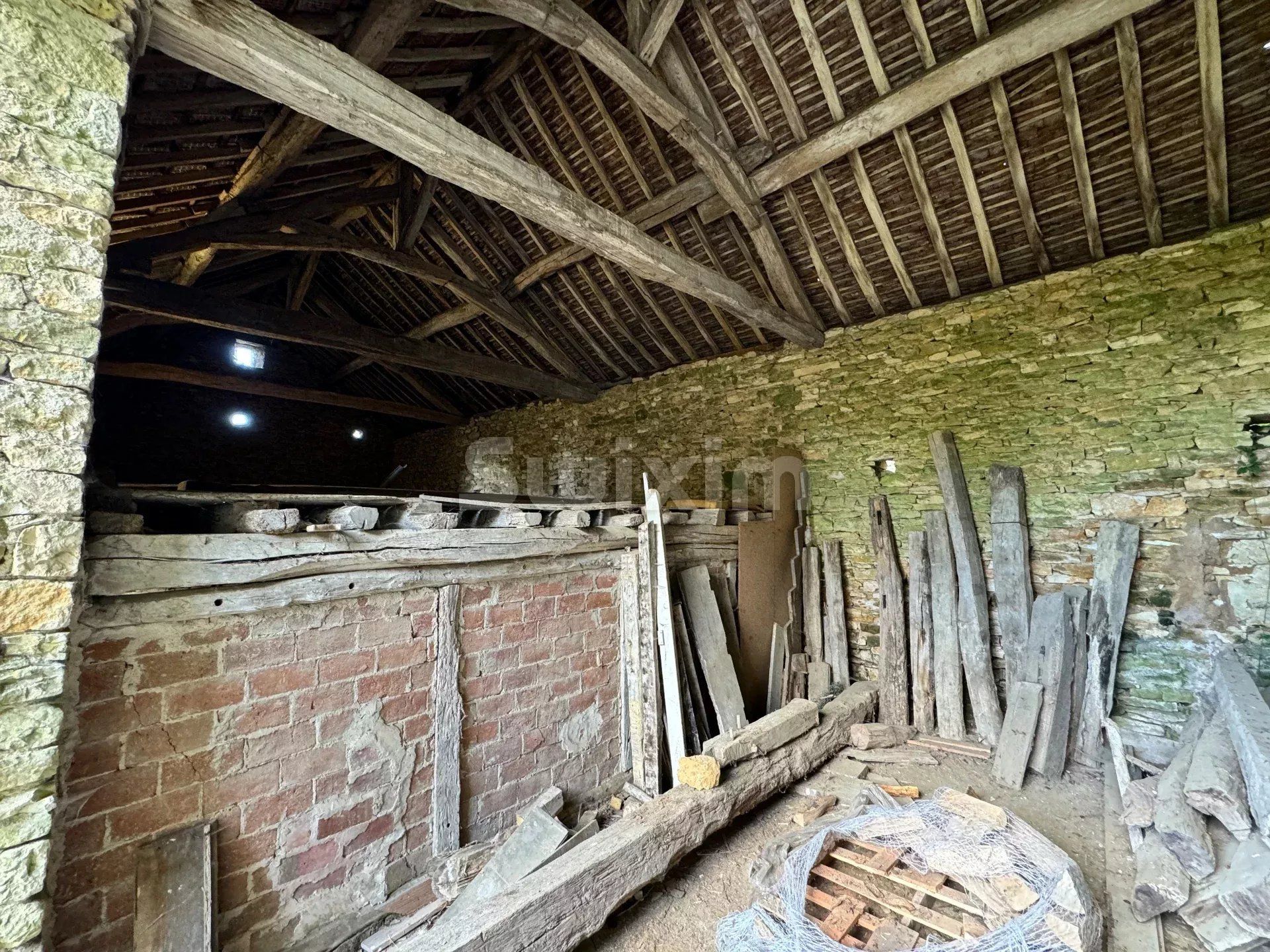 casa 6 Salas en venta en Lucy-le-Bois (89200)