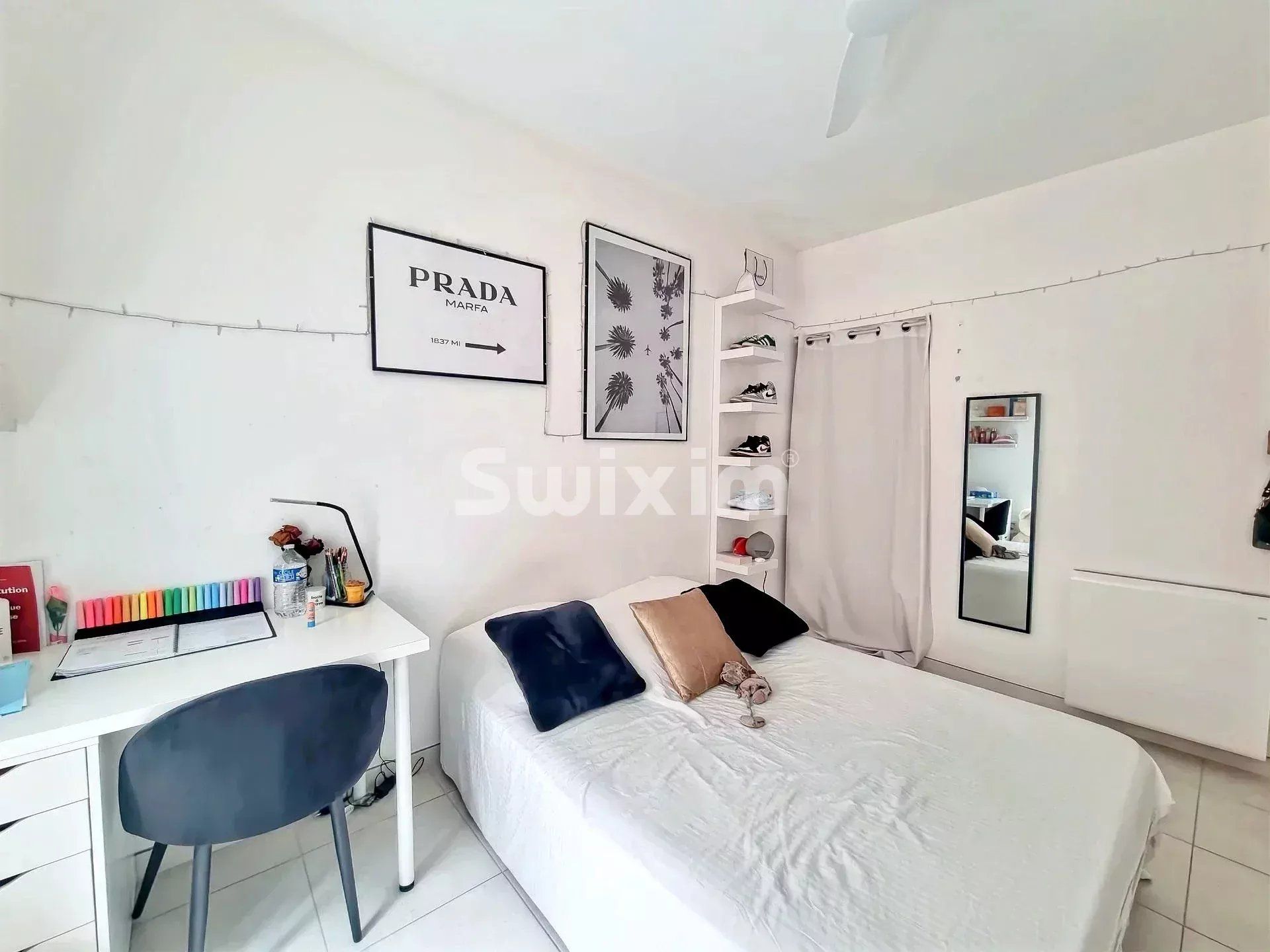 duplex 5 Rooms for sale on Les Arcs (83460)