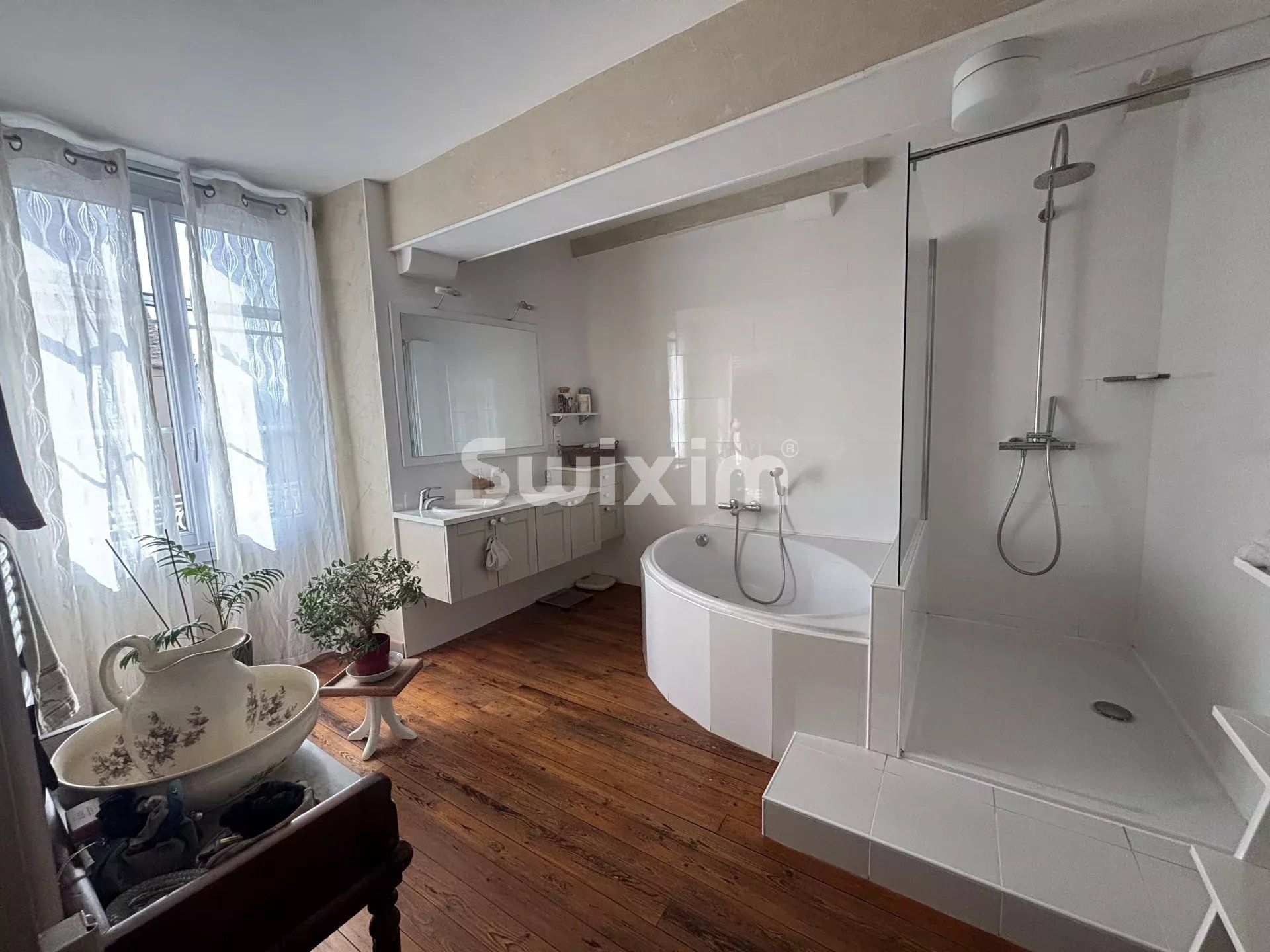 house 6 Rooms for sale on Cussy-les-Forges (89420)