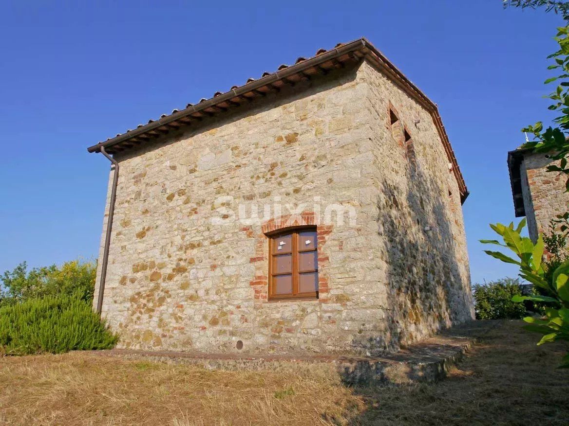 maison 30 Pièces en vente sur Castelnuovo Berardenga (53019)