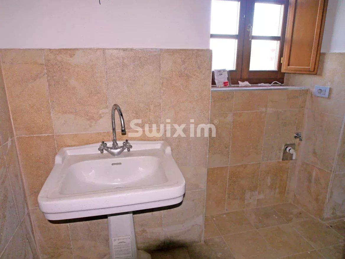 maison 30 Pièces en vente sur Castelnuovo Berardenga (53019)