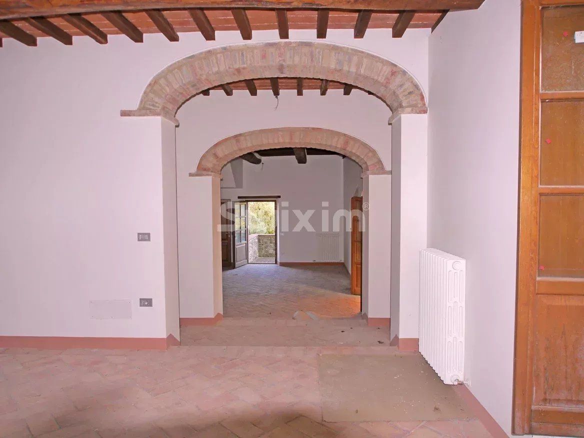 casa 30 Camere in vendita su Castelnuovo Berardenga (53019)