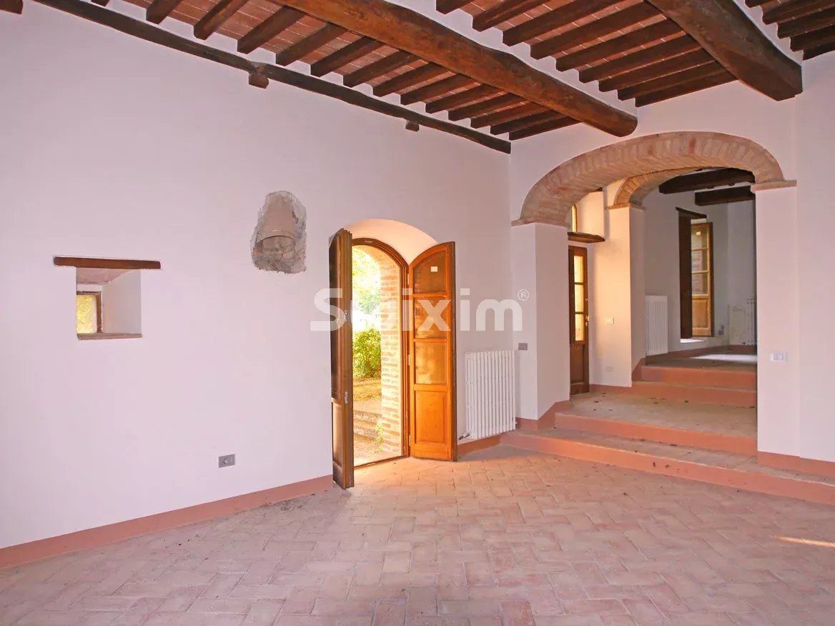 maison 30 Pièces en vente sur Castelnuovo Berardenga (53019)