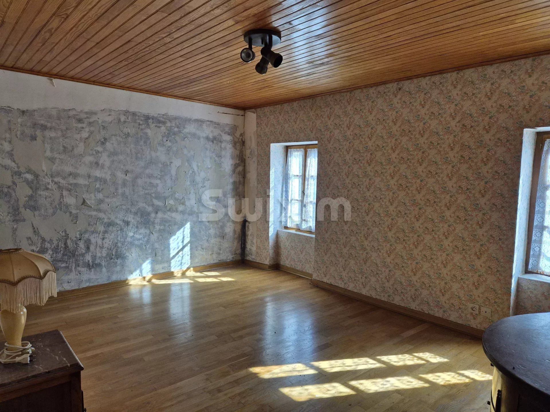 immeuble 11 Pièces en vente sur Lormes (58140)