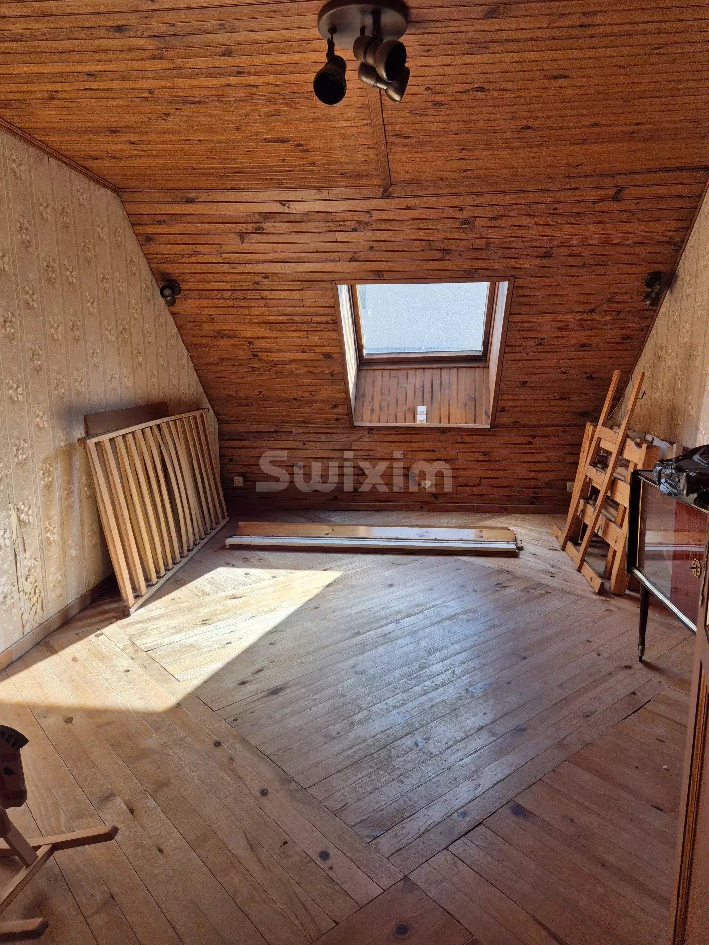 immeuble 11 Pièces en vente sur Lormes (58140)