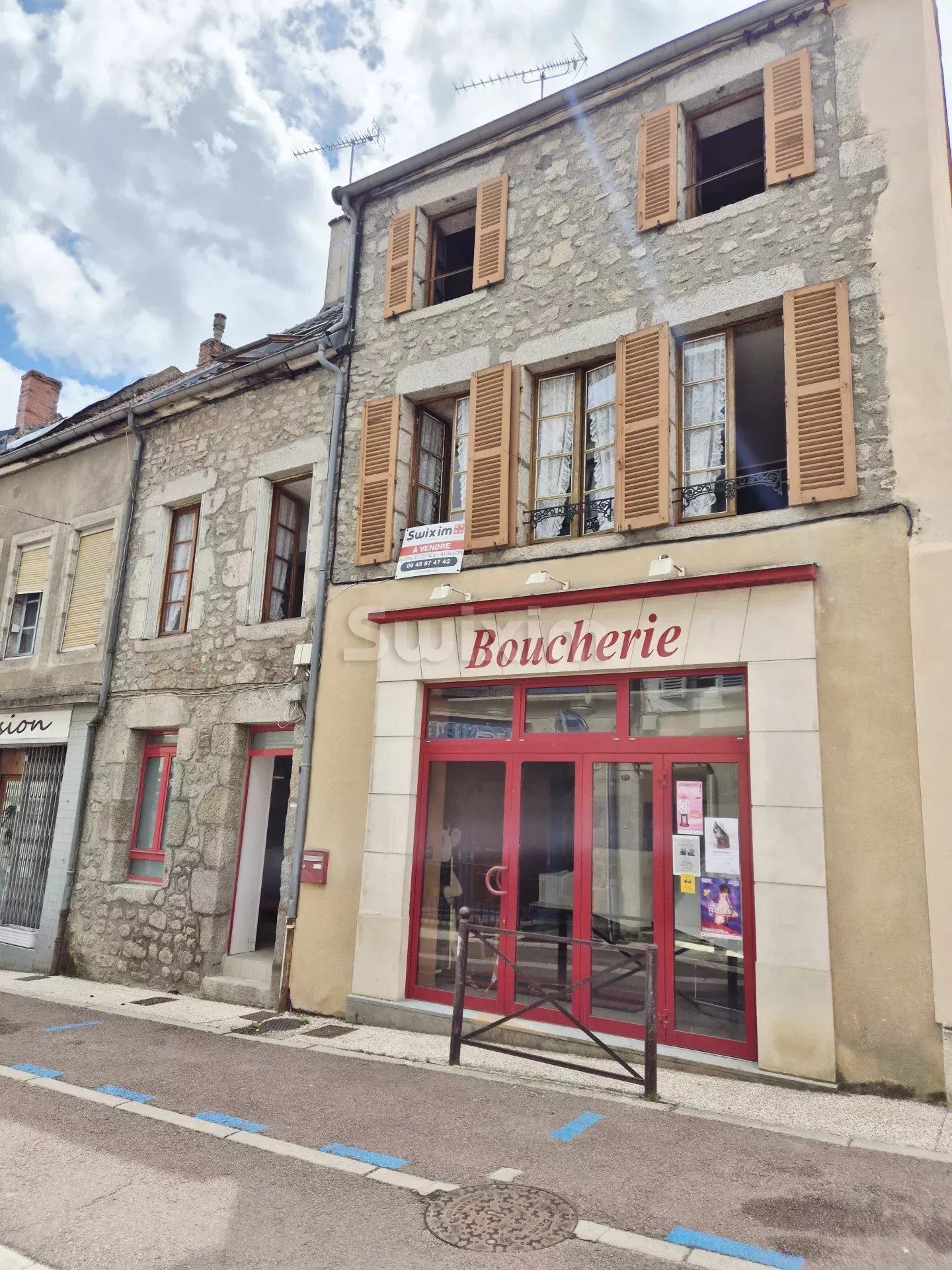 immeuble 11 Pièces en vente sur Lormes (58140)